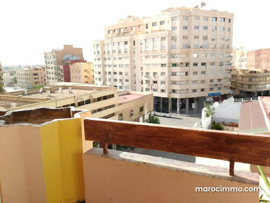 62 m² Office on the 5th Floor in Oujda City Centre with Terrace — Oujda