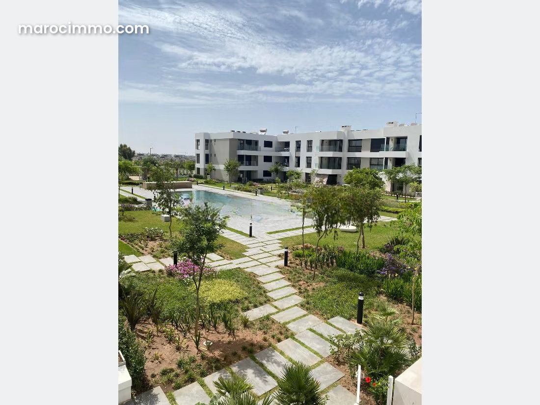 Apartment with Pool and Terrace in Central Bouskoura — Bouskoura
