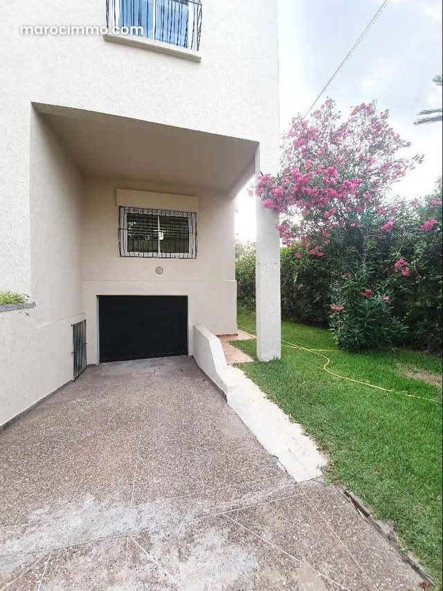 Magnifique villa à louer à Cil — 5
