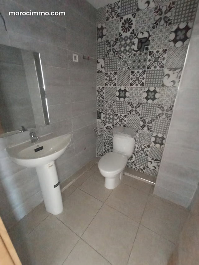 Office Space for Rent on Grand Boulevard — 4