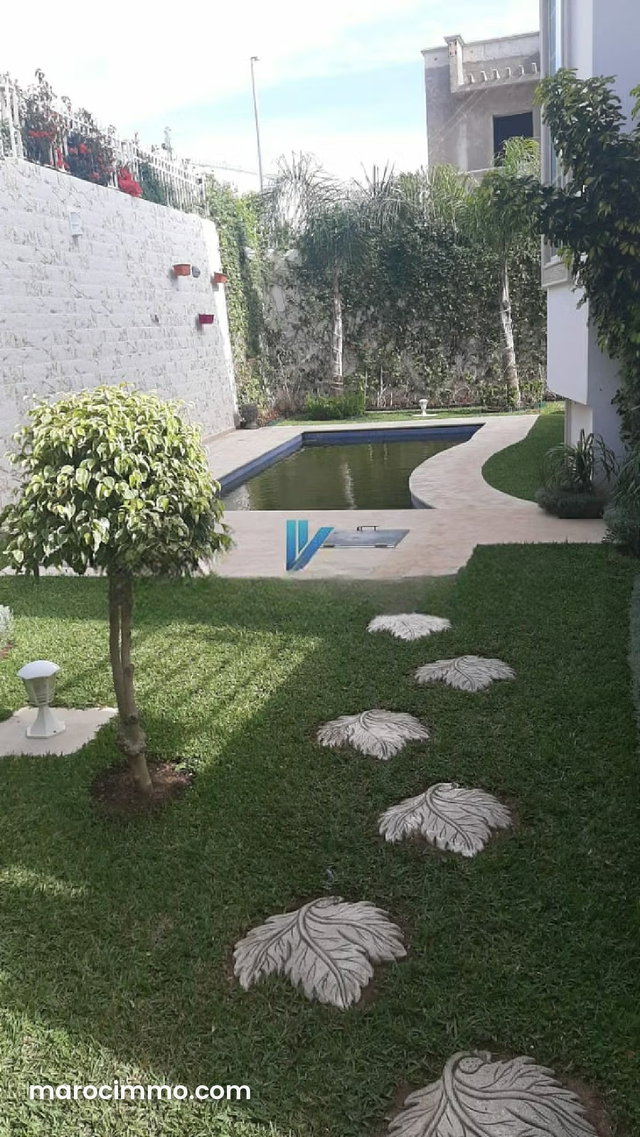Villa de Luxe Meublé à Vendre à Achakar — 3