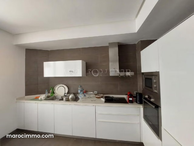 Location bel appartement 2chambres avec vue mer latérale Anfaplace, Ain Diab — 3