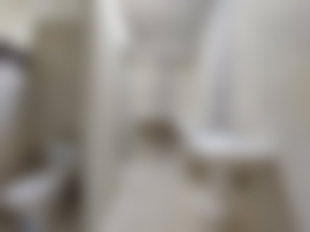 محل تجاري فسيح للإيجار بحي غوتييه في الدار البيضاء — 2