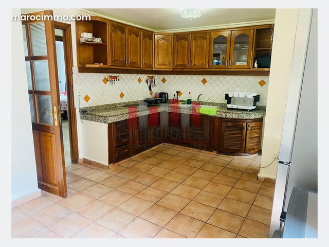 Appartement en location à Casablanca. Surface de 132 m². Jardin et terrasse — 3
