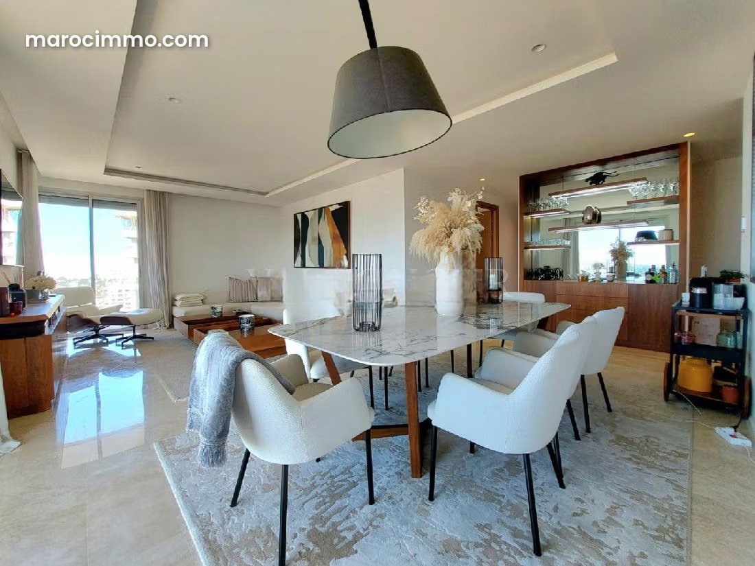 191 sqm Apartment with Panoramic Terrace, Casablanca Finance City — Casablanca