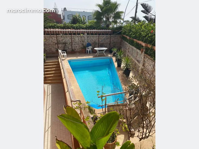 Loue villa face mer, piscine, courte durée — Dar Bouazza