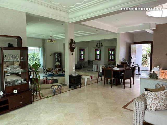 For Sale: Beautiful 526m2 Villa in Mandarona Zenith — 5