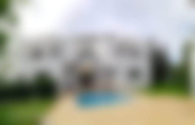 فيلا فاخرة للإيجار بحي السويسي في الرباط — 2