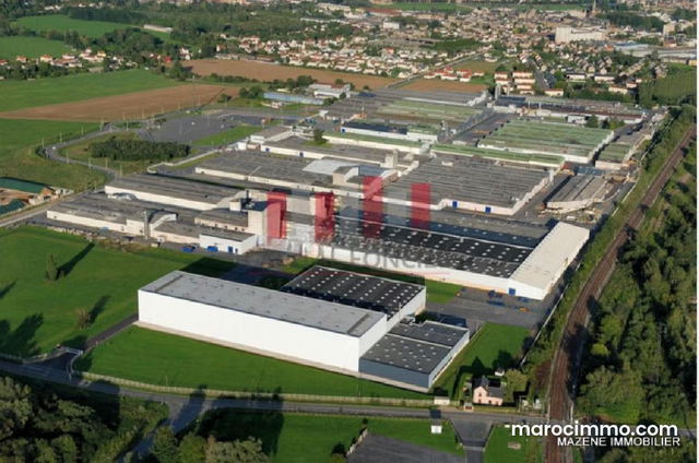 Terrain industriel de 10.000 m en plein zone industrielle de LISSASFA Oulad azzouz a la vente — Casablanca