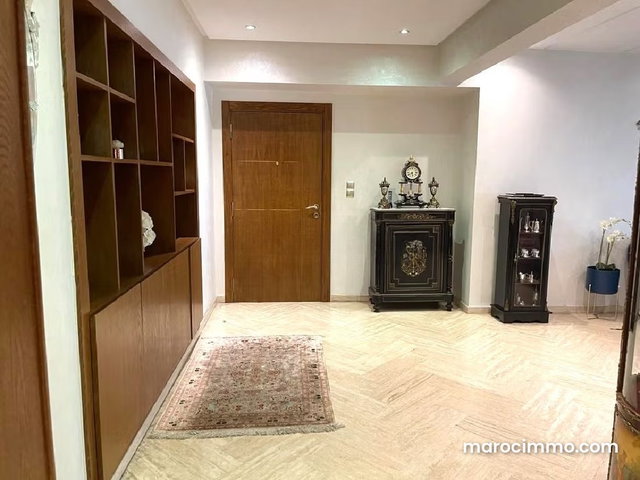 Beautiful Apartment for Sale on March 2, 188m² — 3