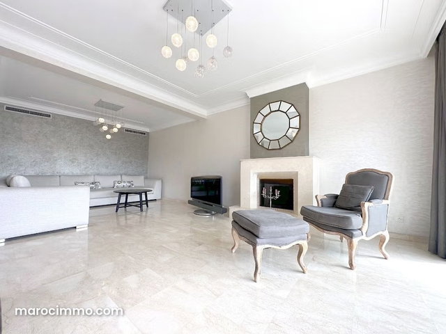Appartement à Vendre de 210.0 m² à Casablanca, Racine — 2