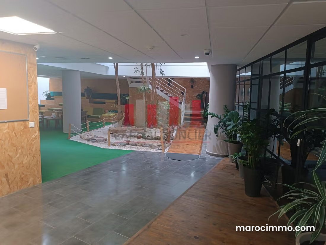 710 sqm office over 3 levels, Racine, Casablanca — Casablanca