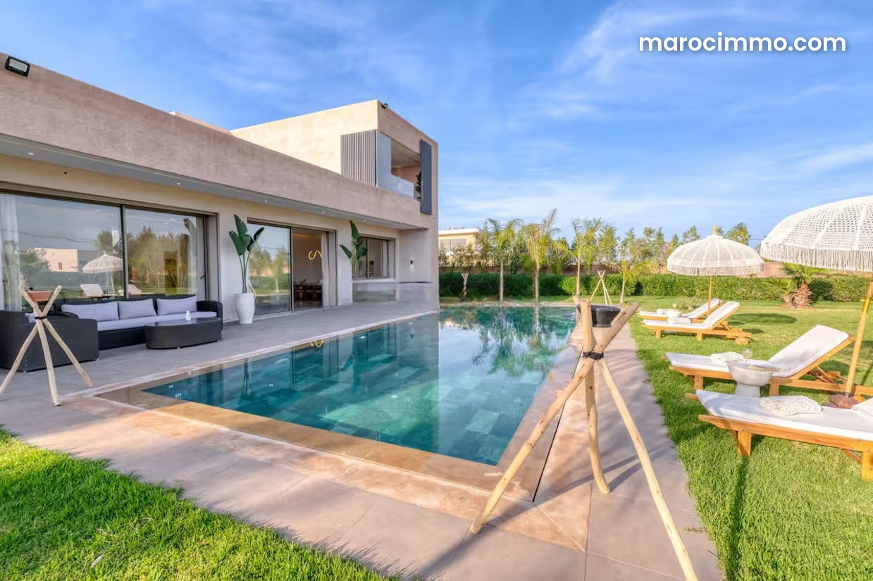 Contemporary 484 m² villa, 3,300 m² grounds, Route de Fès, Marrakech — Marrakesh
