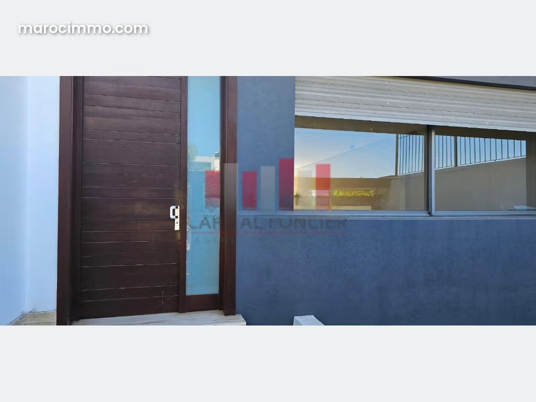 450 m² Office Villa with Swimming Pool, Californie, Casablanca — Casablanca
