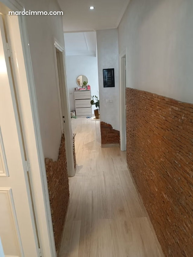 Apprt pas loin de nershore rés almadina à Vendre — 4