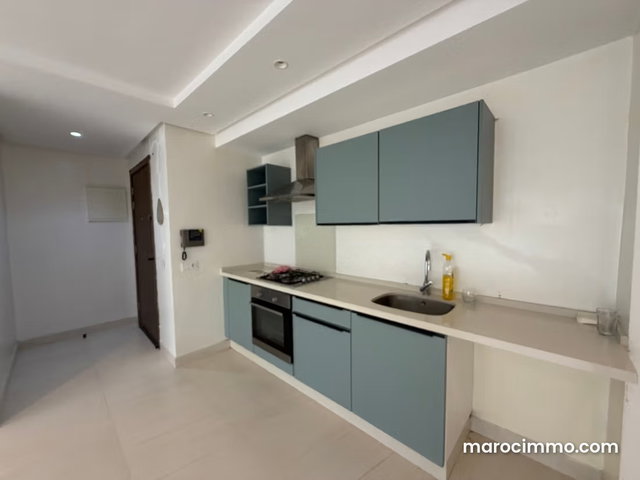 For Sale Large Studio with Terrace in Palmier Quarter — 5