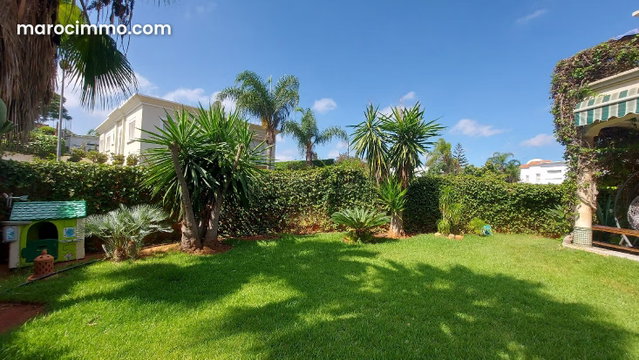 Villa 550 m² angle plein sud Mandarouna 4 chambres — 4