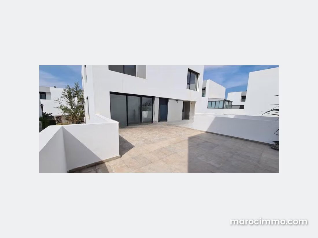 180 sqm Duplex with Terrace in Ville Verte, Bouskoura — Bouskoura