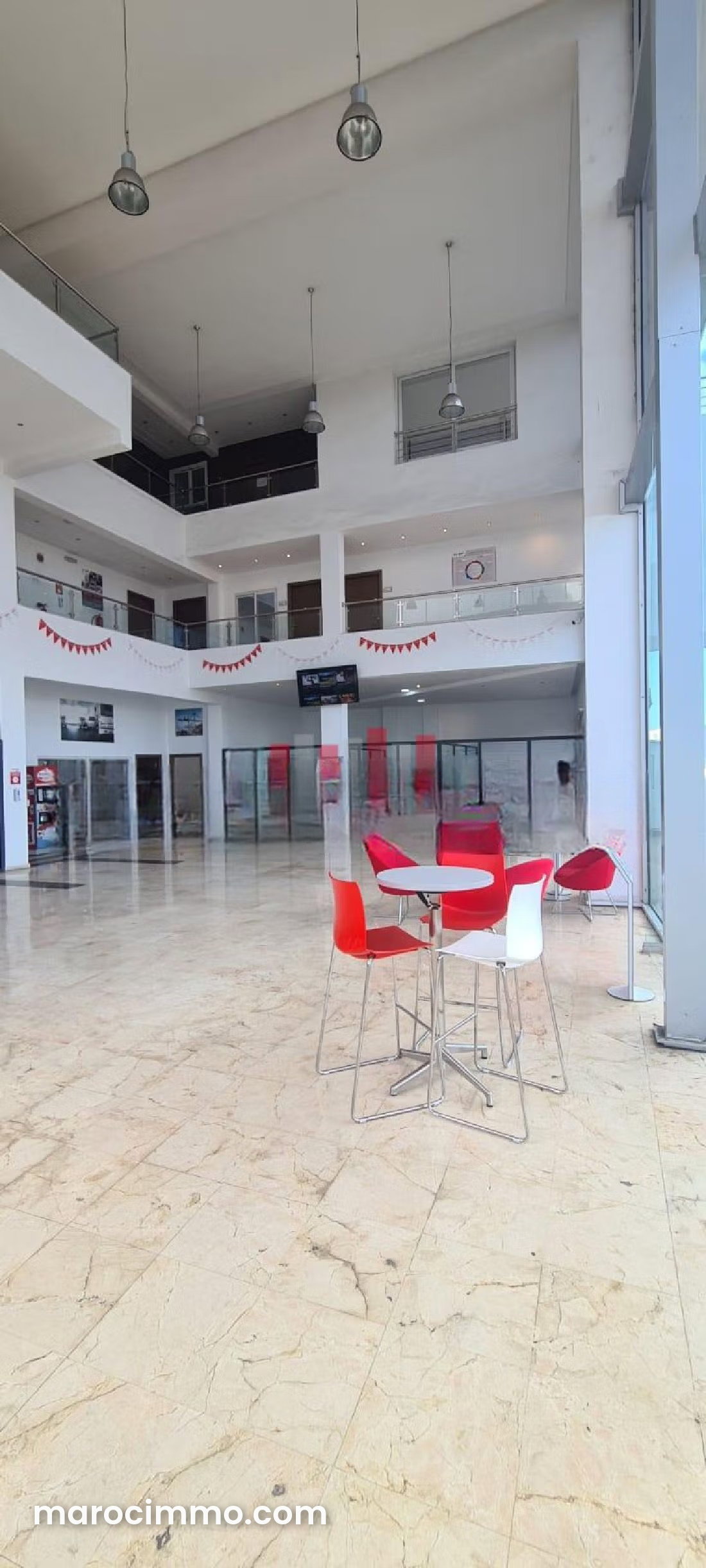 575 m² Commercial Property, Showroom and Offices, Ain Sebaa, Casablanca — Casablanca
