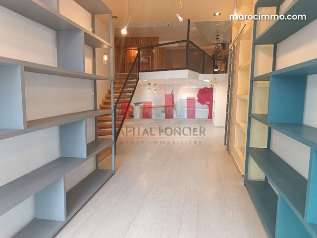 Local commercial premium de 105m2 à la location rue Ahmed Charci Bourgogne — 4