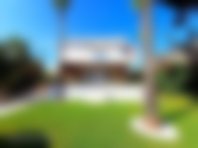 1,010 m² Villa to Renovate, Polo, Casablanca, Excellent Potential — 2