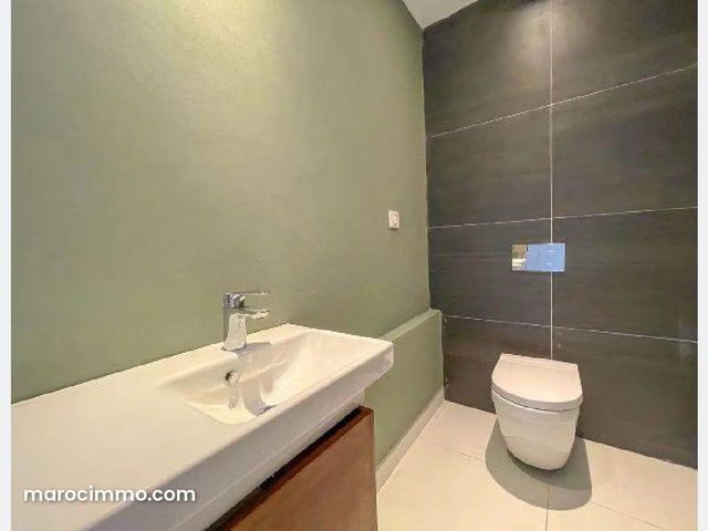 Beautiful Root Apartment for Rent — 5