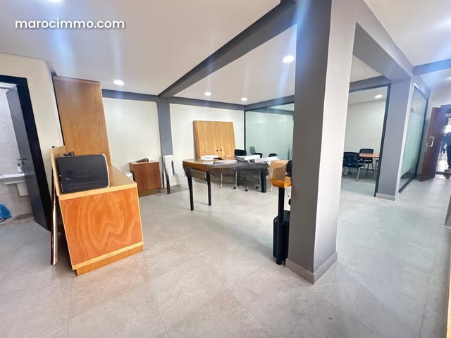 Bureaux à la location à Gauthier. Surface totale 60 m² — 4