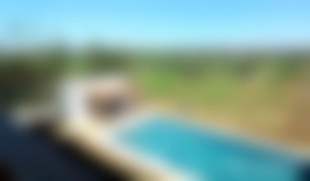 1,000 m² Villa, 5 Suites with Golf Views, Central Bouskoura — Bouskoura