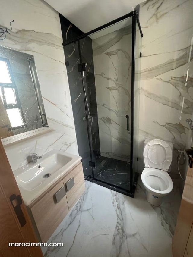 New and modern apartment for sale in Dar Bouazza, Anssari quarter — 5