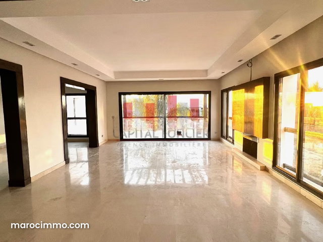 Magnificent Apartment / No Neighbors / 3 Bedrooms / Bouskoura — 2