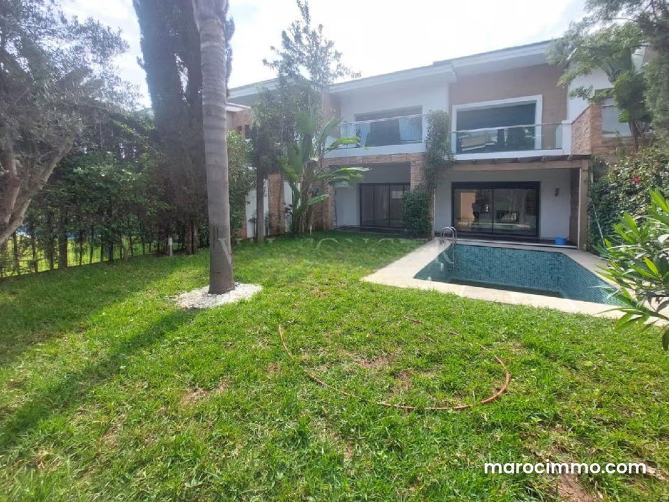 Vente très belle villa de 4chambres avec piscine 359m2 La Palmeraie, Bouskoura