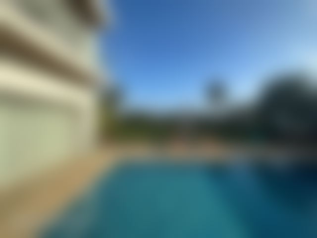800 sqm villa with pool and garden in El Menzeh — El Menzeh