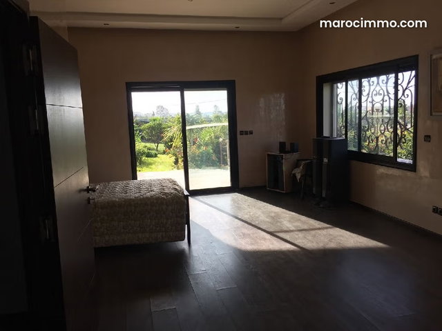 Beautiful estate on a 13,000 sqm plot — 5