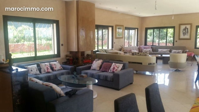 Beautiful estate on a 13,000 sqm plot — 4