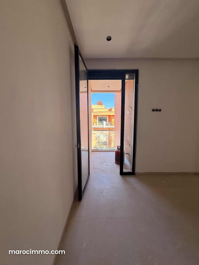 Superbe appartement au 5eme étage avec terasse — 2