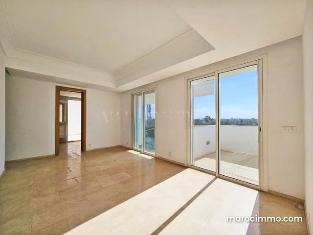 Location superbe appartement 3chambres sans vis à vis CFC, Casablanca — 3
