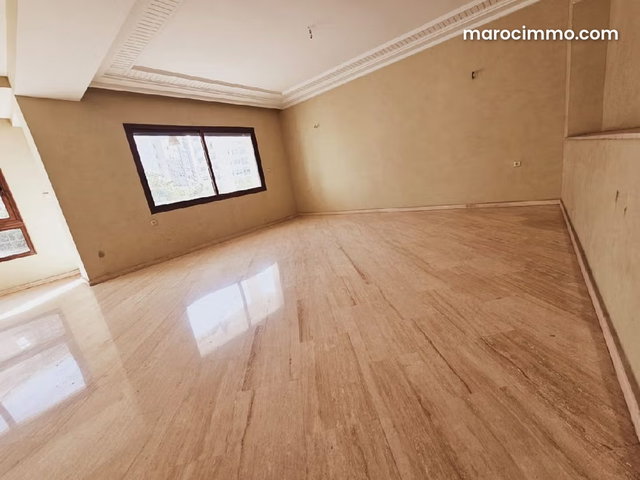 Splendide appartement à vendre 235m² avec terrasse — 2