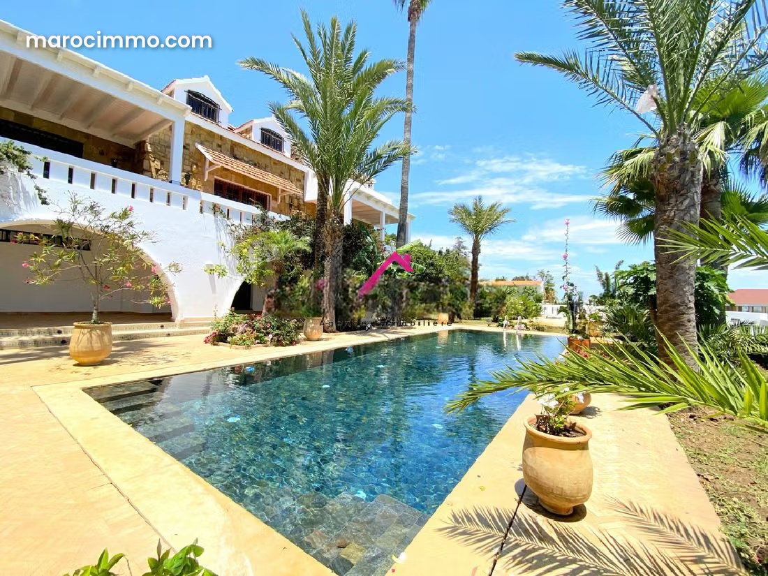 400 m² Furnished Villa with Pool and Mountain Views, Jbel Kbir, Tangier — Tangier