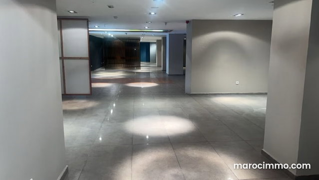 Large Store for Rent Racine ex — 4