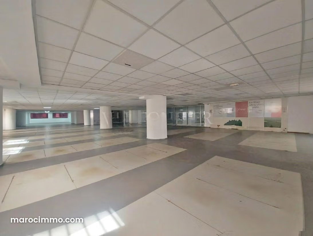 1,000 m² Office Space, Casablanca City Centre, Prestigious and Highly Visible — Casablanca