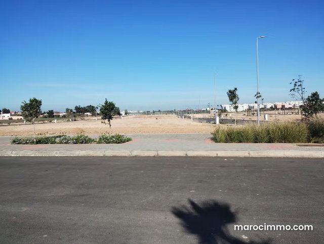 Commercial Land of 412 m2 in TAMARIS — 2