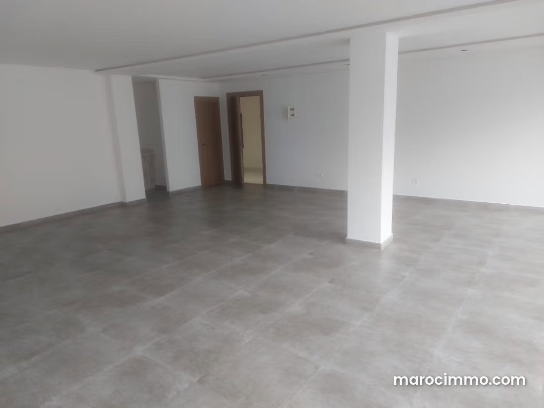 82 m² Office for Rent in Aïn Chock, Casablanca — Casablanca