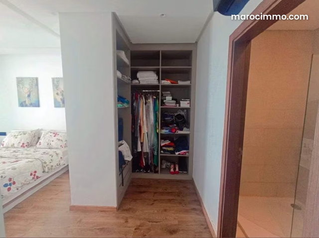 Bel appartement meublé 2 chambres à CFC — 2
