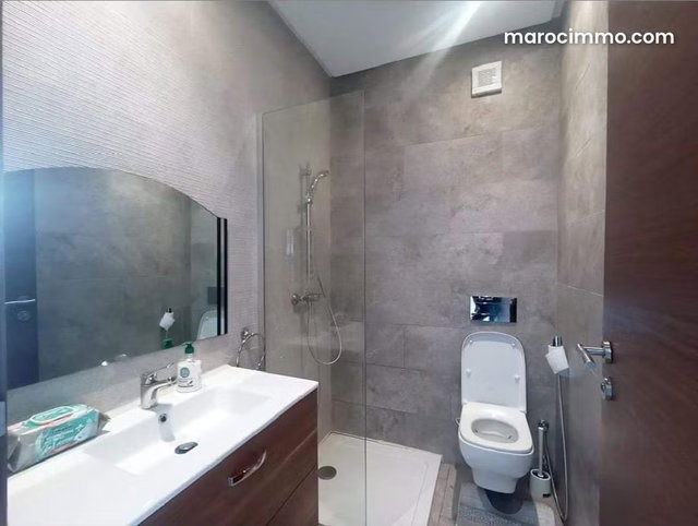 Bel appartement meublé 2 chambres à CFC — 5