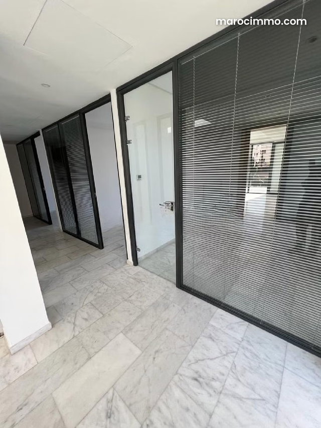 A louer villa usage bureau 300m² utile HAY HANA — 5