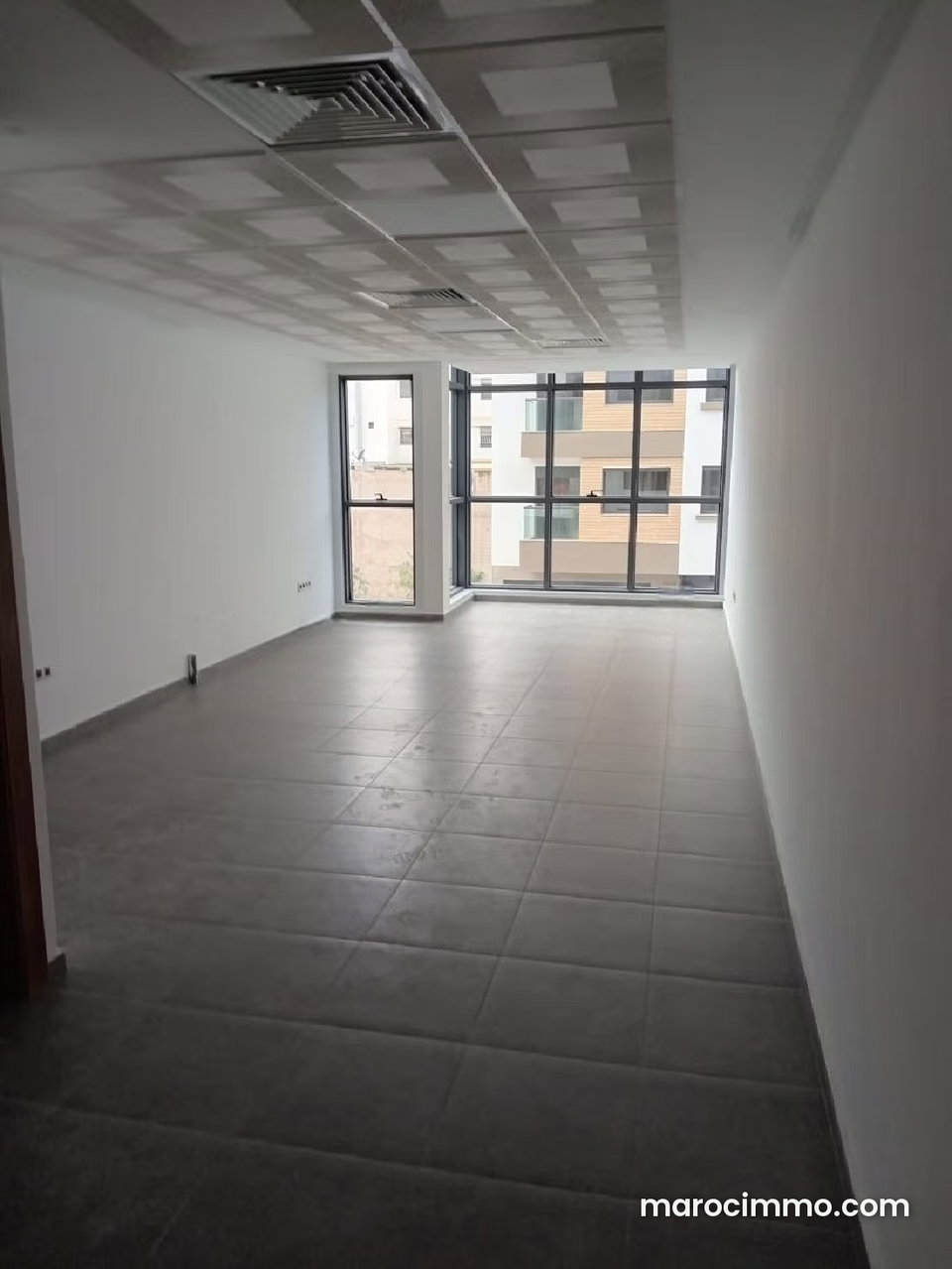 Plateau bureau à louer 50m² cheikh Khalifa