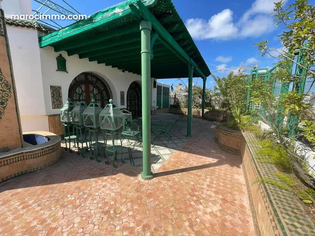 Appartement à l'achat à Racine. 5 chambres. Terrasse et ascenseur — 4