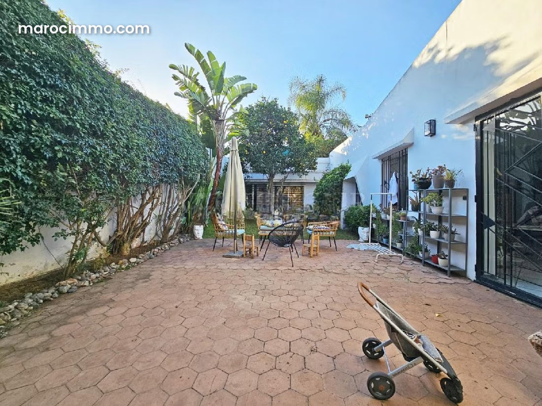 400 m² Villa with Garden and Fireplace, C.I.L, Casablanca — Casablanca