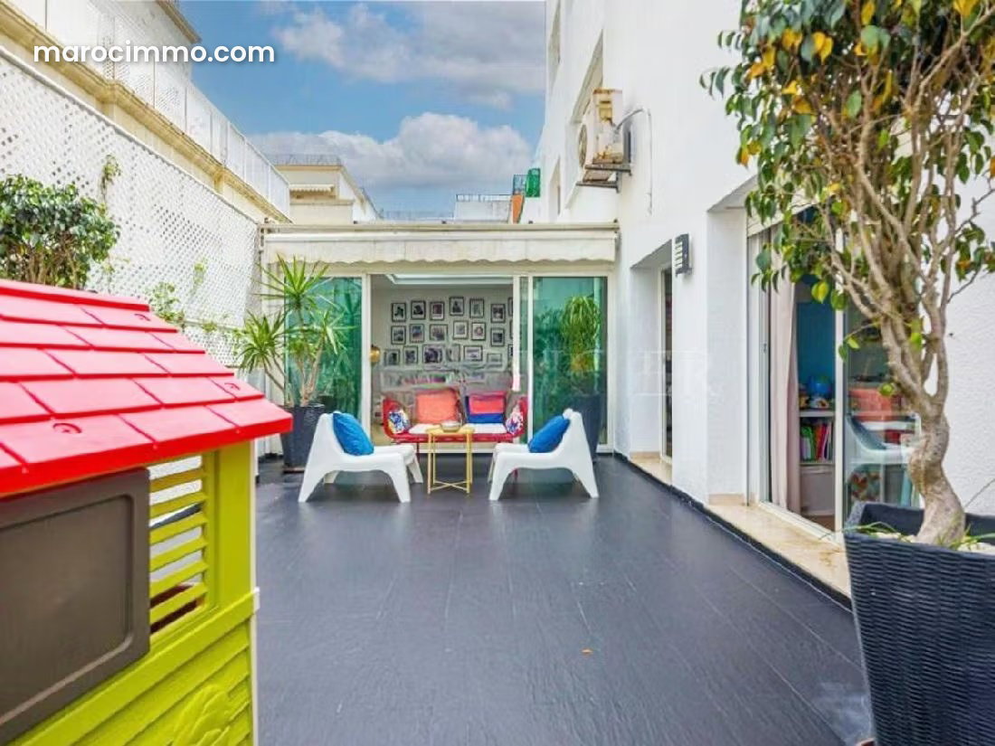 Furnished 200 m² apartment for rent, Racine, Casablanca — Casablanca
