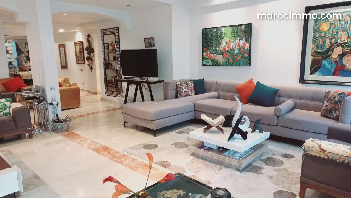 Five-room apartment with terrace in the Hospitals District, Casablanca — Casablanca